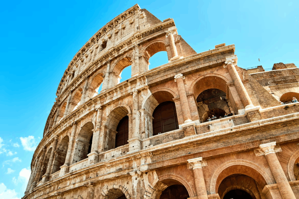 Best City in Italy for First Timers: Top 7 Destinations 2025 7 Colosseum, Roma, Italy