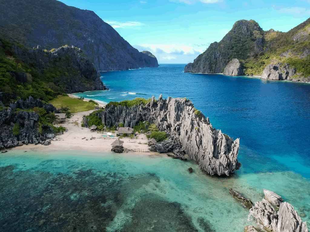 5 Cheapest Countries to Visit in Dec 2025 for a Warm Escape 5 El Nido, Philippines