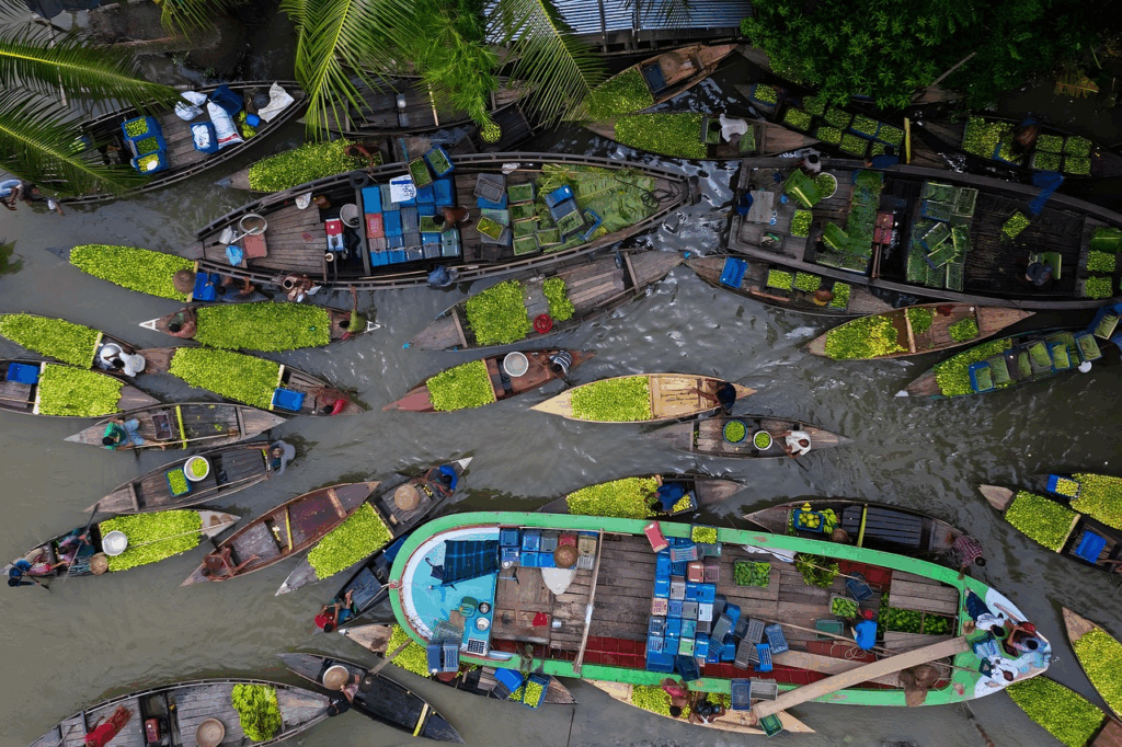 Discover 10 Incredible Floating Markets in Bangladesh Today 3 Barisal, Bangladesh, Market