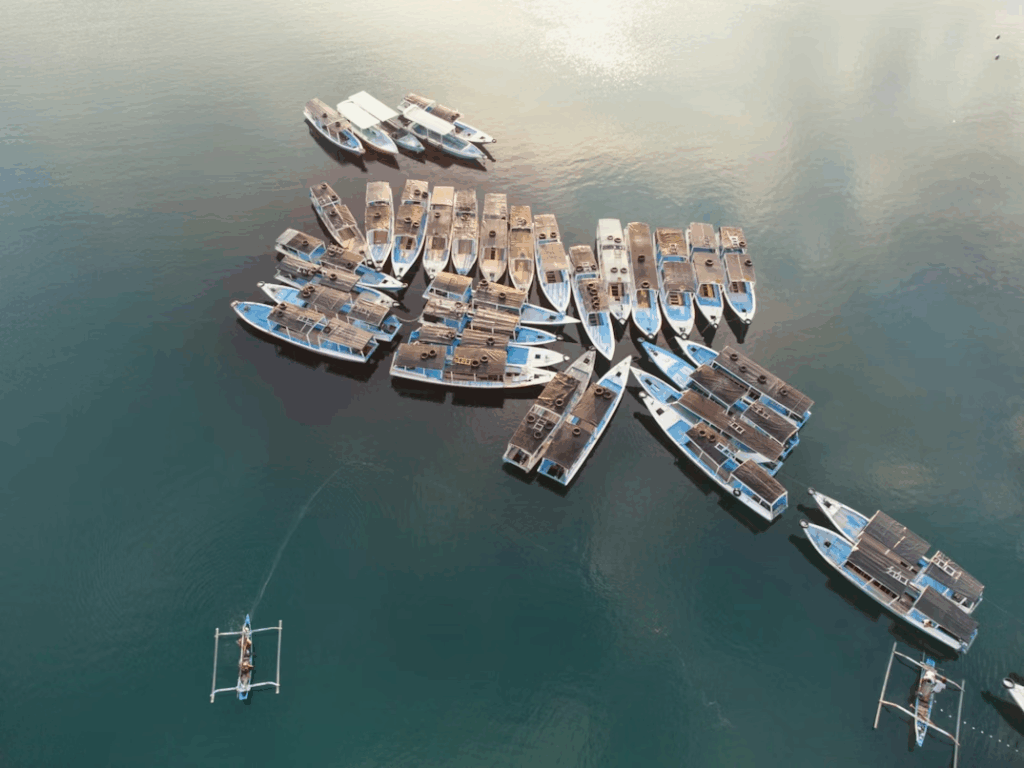 Discover 10 Incredible Floating Markets in Bangladesh Today 7 a-bunch-of-boats-are-docked-in-the-water