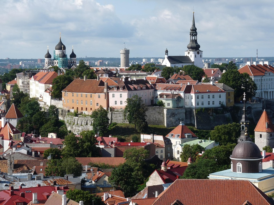 tallinn-estonia-baltic-church