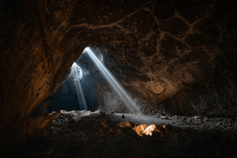 Ranking the Most Unique Lava Tube Caves in Oregon 13 Ranking the Most Unique Lava Tube Caves in Oregon