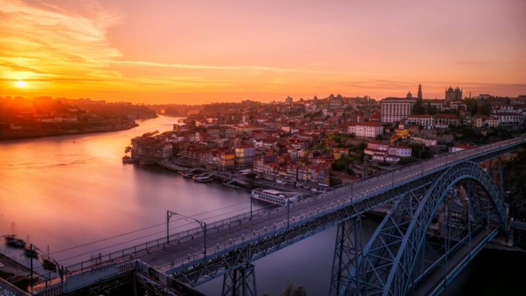 The Dom Luís I Bridge at sunset in porto